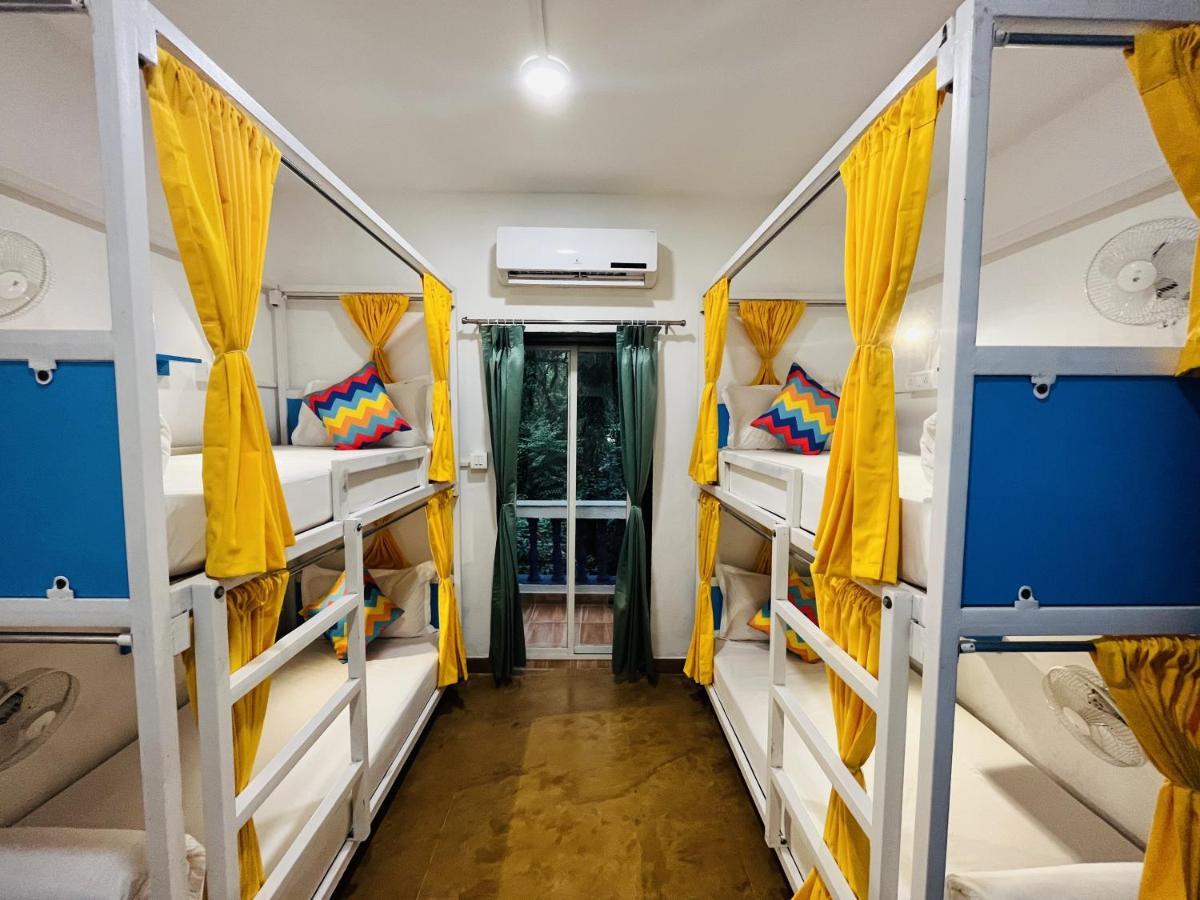 Gostops Plus Goa Vagator オールド･ゴア エクステリア 写真